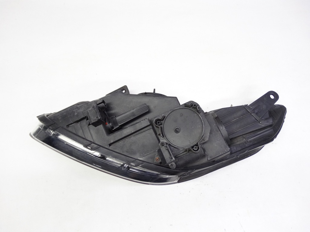 фото №10, Kia carens iv 13-19 лампа правая обычная линза + led 92102-a4 оригинальная