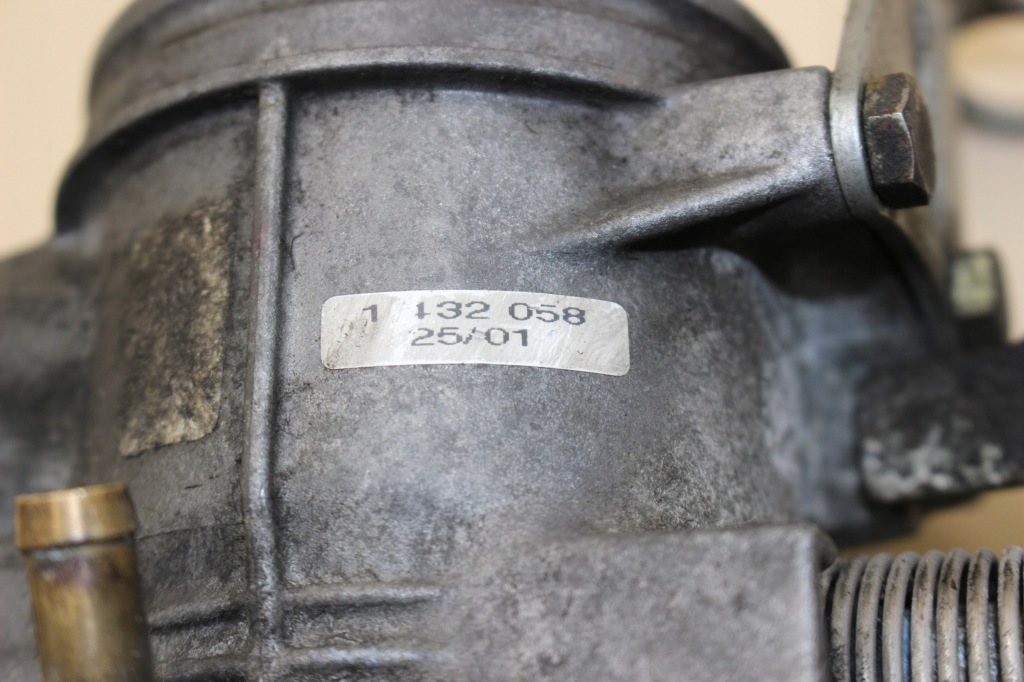 Дроссельная заслонка bmw e46 m43b18 1432058 Киев