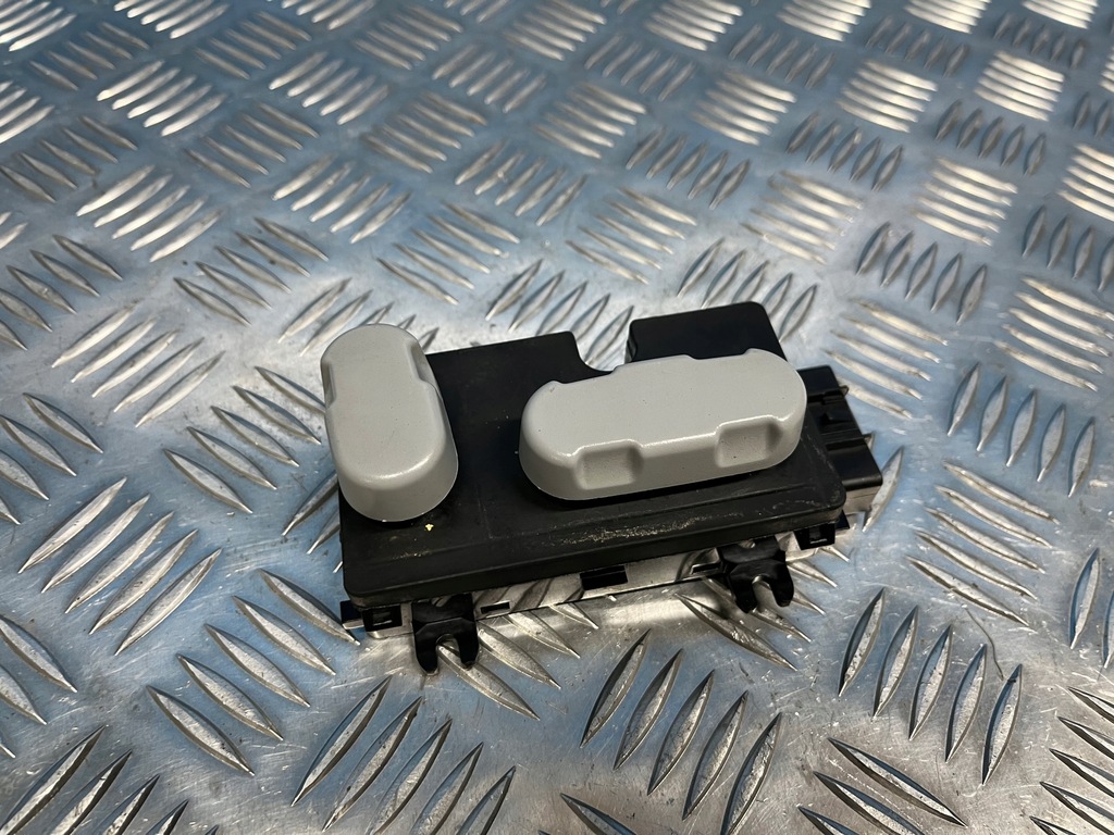 фото №1, Lincol navigator ii 03- переключатель правого сиденье