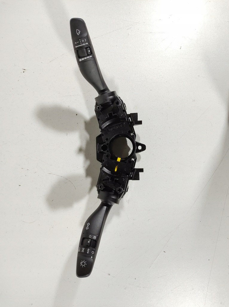 фото №1, Hyundai ioniq 17r- переключатели руля