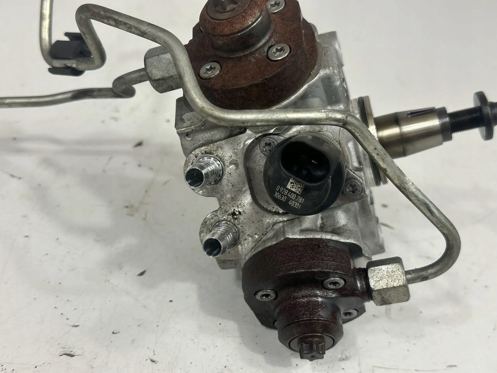 фото №3, Bmw 6 f12 f13 2013 насоса топливные