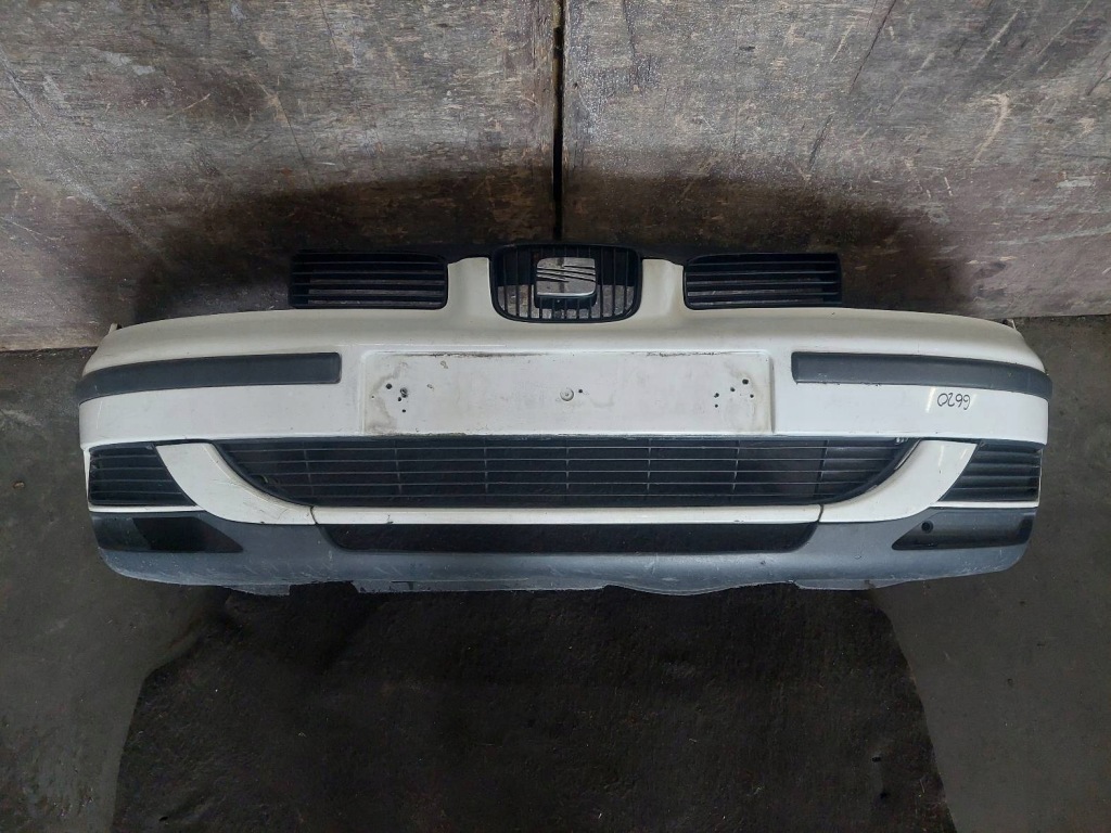 фото №1, Бампер перед передний seat leon i toledo ii lb9a