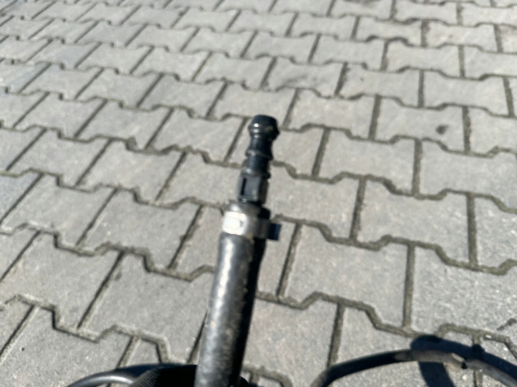 фото №4, Audi a4 b8 шланг омивача