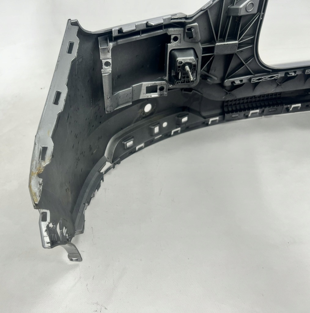 Audi q2 2016 - 2020 бампер задняя 4 x pdc 81a807385 в Украине