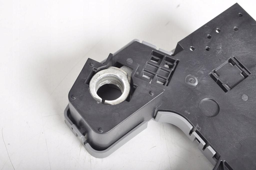 фото №7, Volvo s60 iii v60 ii клемма 32200086 2020r