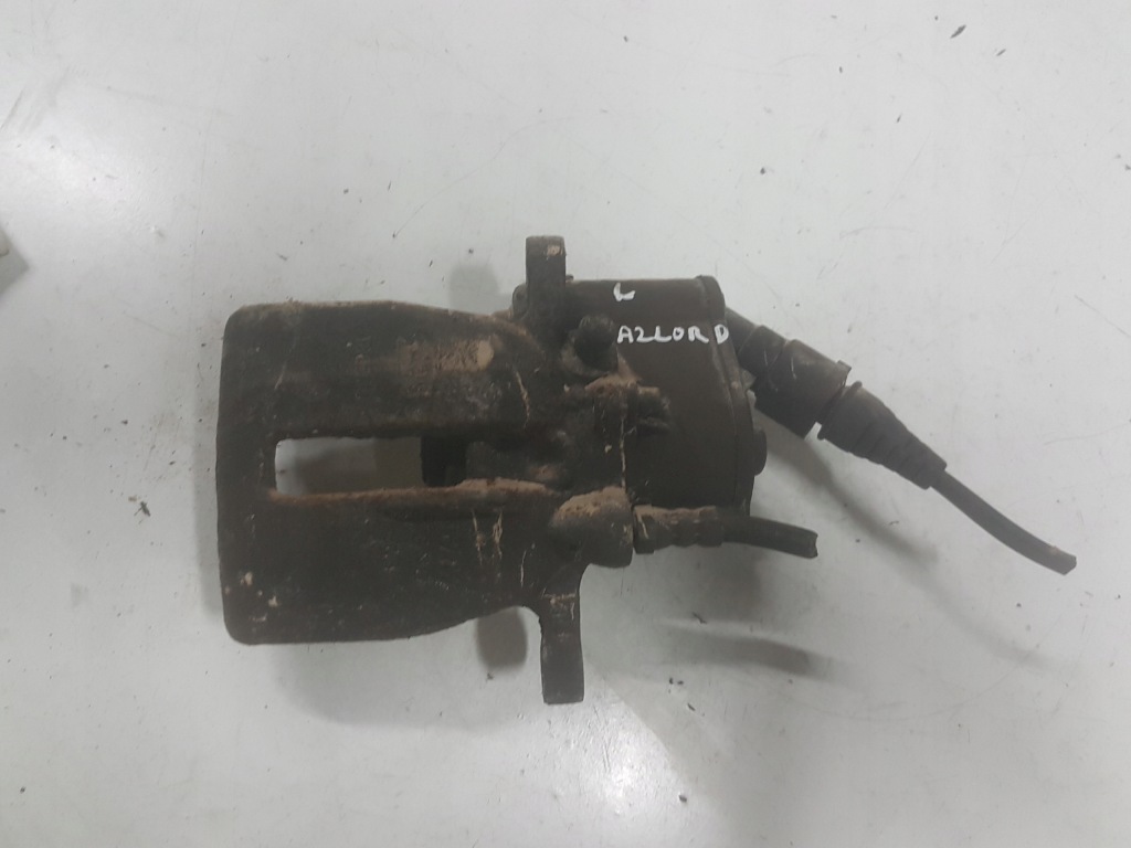 фото №1, Audi a6 c6 04-11r суппорт тормозной левый задняя