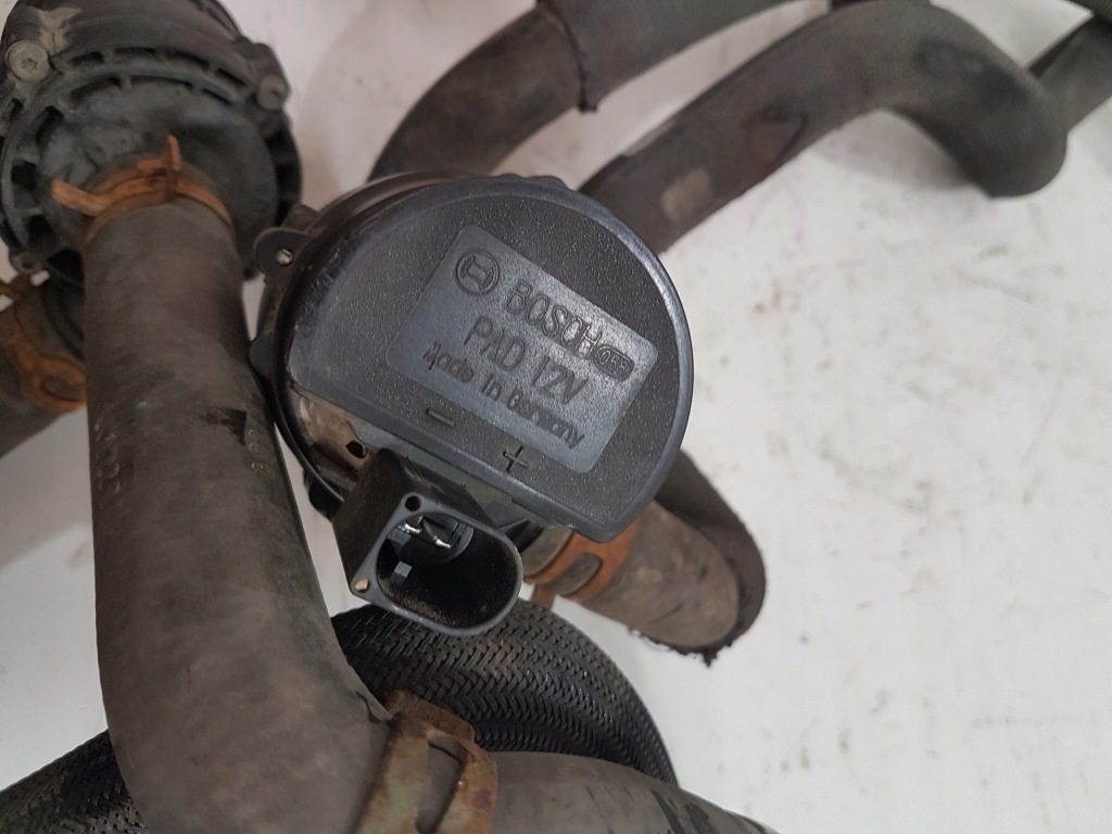 фото №7, Laguna iii дополнительная помпа шланг воды 2.0 dci