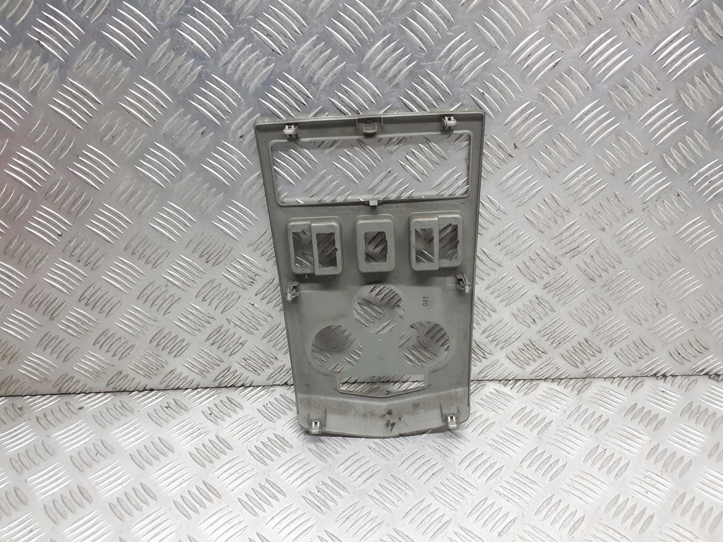 фото №3, Рамка радіо dacia logan i