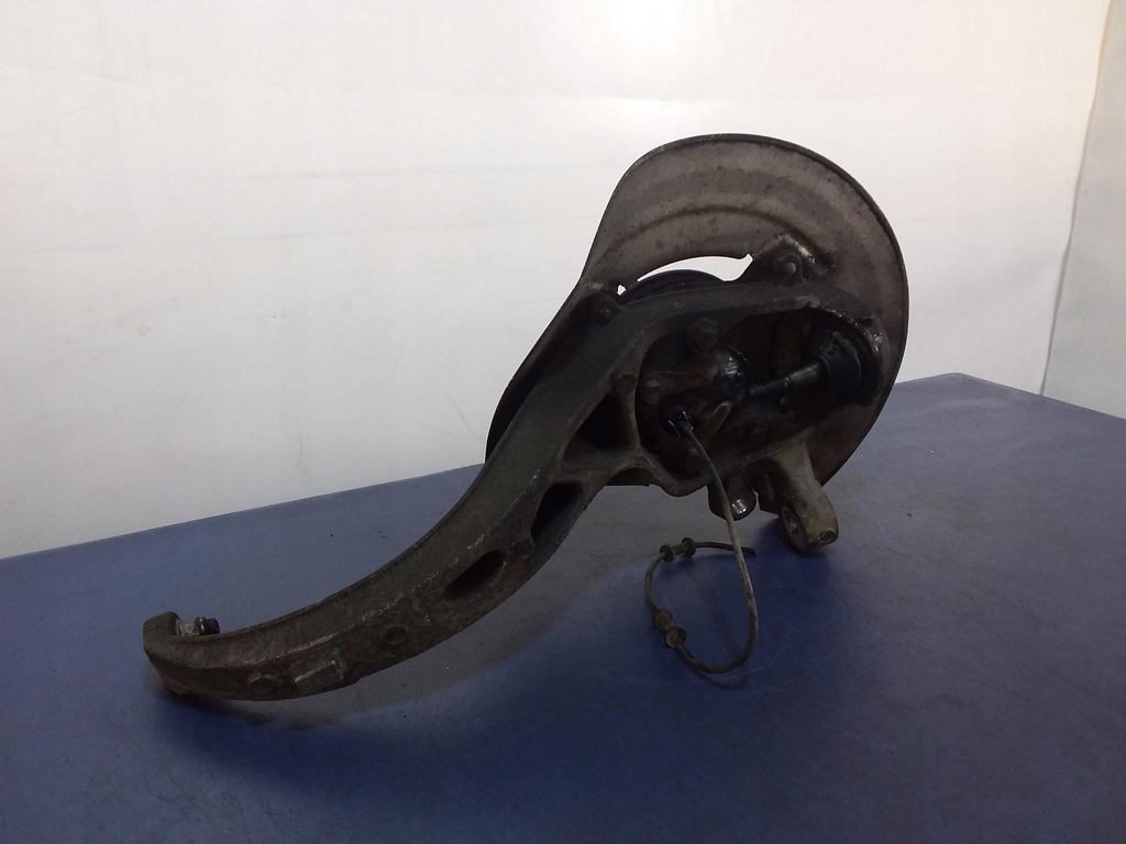 фото №5, Jaguar xf x250 2.7 td поворотный кулак ступица перед левый