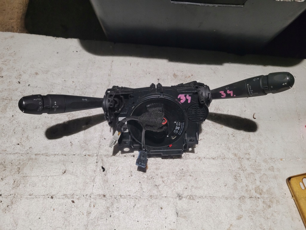 фото №1, Переключатель комбинированный света psa 98000242zd