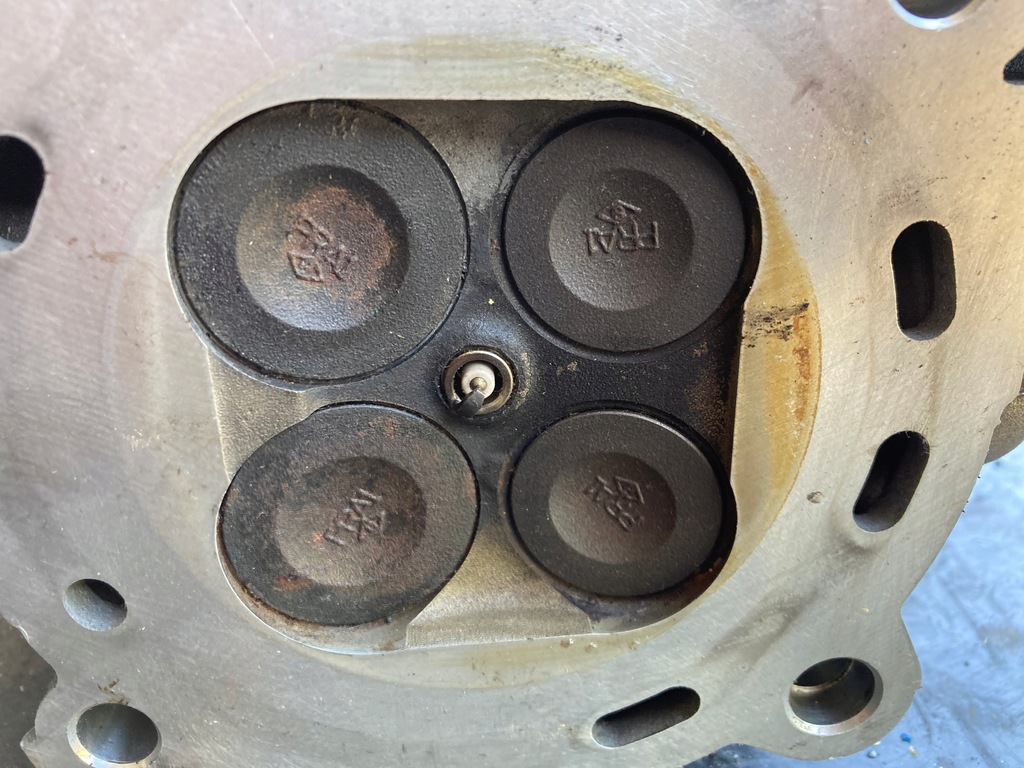 фото №8, Головка двигателя 16443610 головка bmw i3 rex 650 16443610 8528930