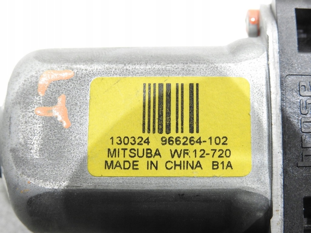 фото №9, Моторчик опускания стекло левый задняя v70 iii