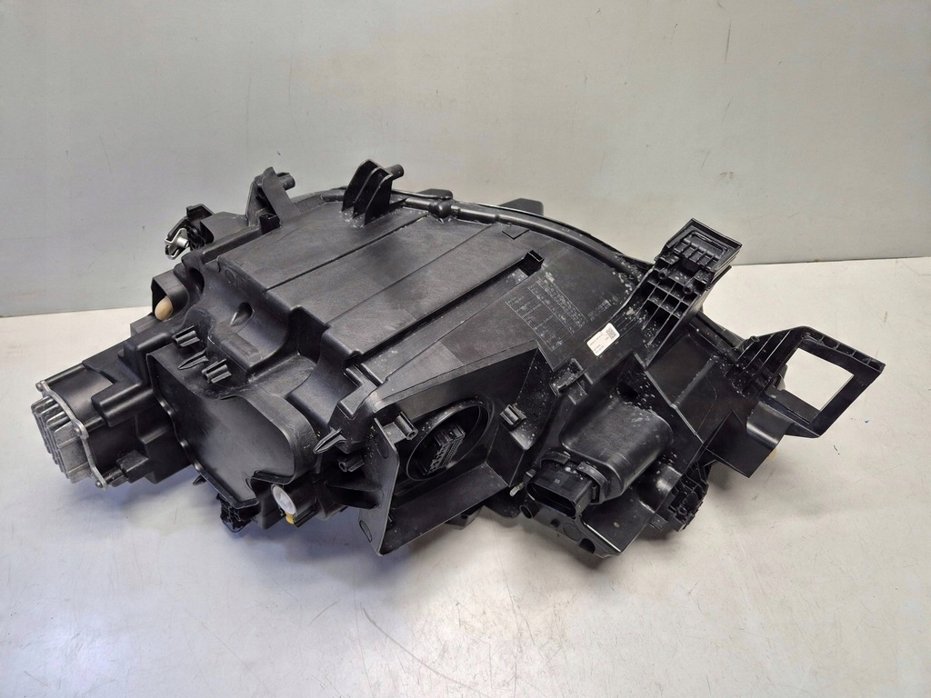 фото №11, Vw id4 id.4 лампа перед передня права full led 11b941036f