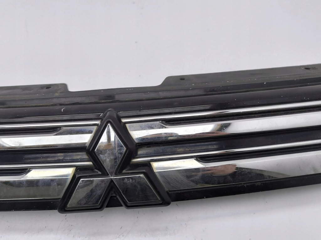 фото №2, Mitsubishi outlander 2015 решётка радиатора радиатора / решётка радиатора