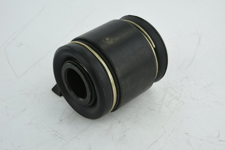 фото №4, Втулка важеля задня febest do lexus rx 300 330 350