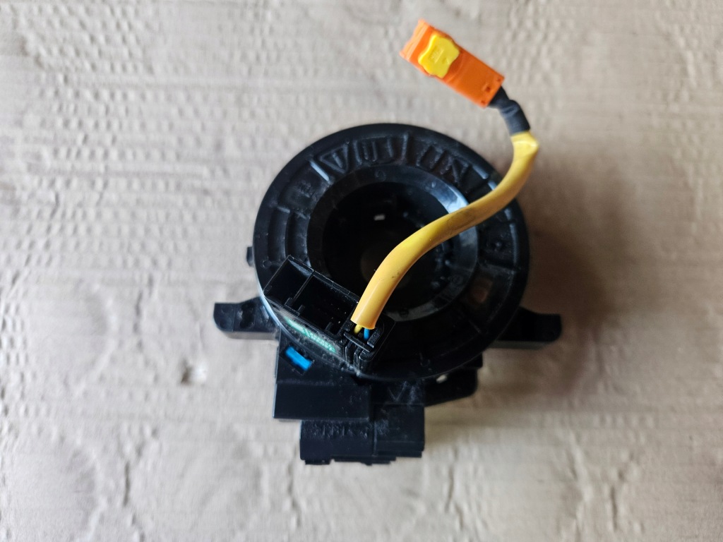 фото №1, Toyota prius iii лента шлейф