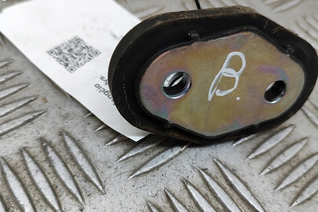 фото №6, Hyundai ioniq 5 ne крепление безопасности крышки багажника 81810-gi010 2021 2