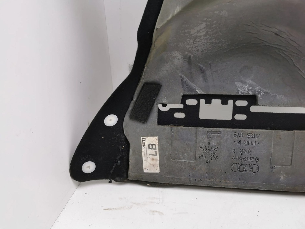 фото №8, Audi a2 2001 ліва сторона обшивка / оббивка / багажника