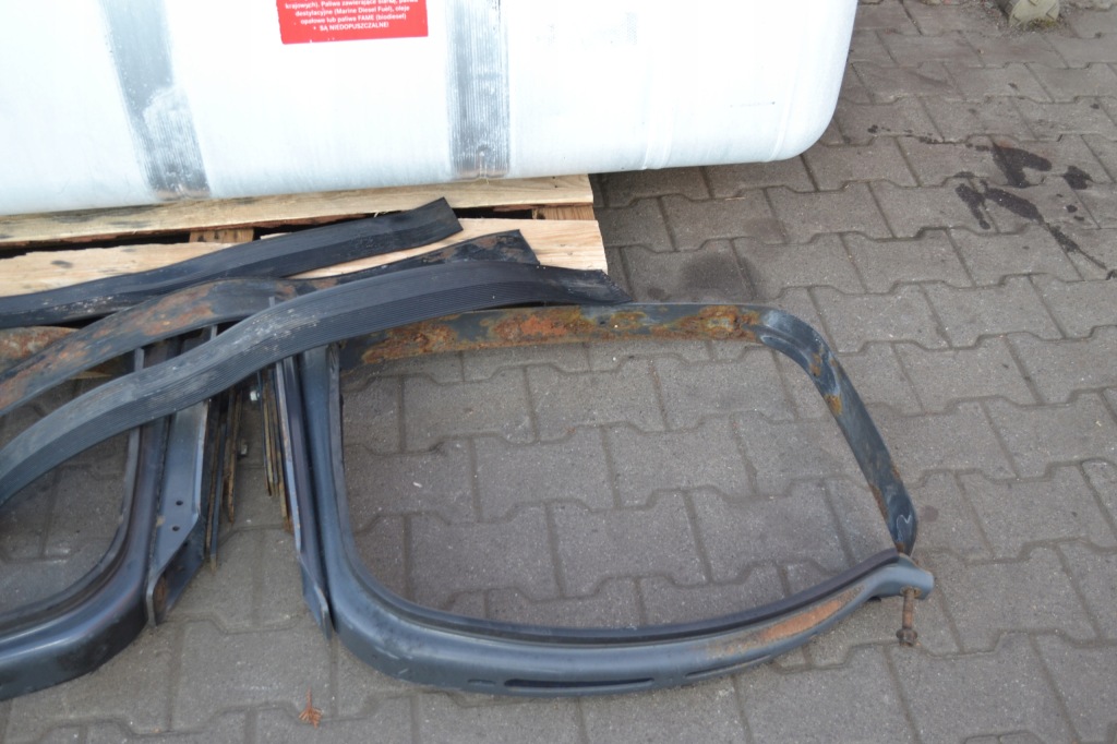 Бак пального mercedes actros mp4 660l a9604703501 mega lowdeck + лавка Оригінал