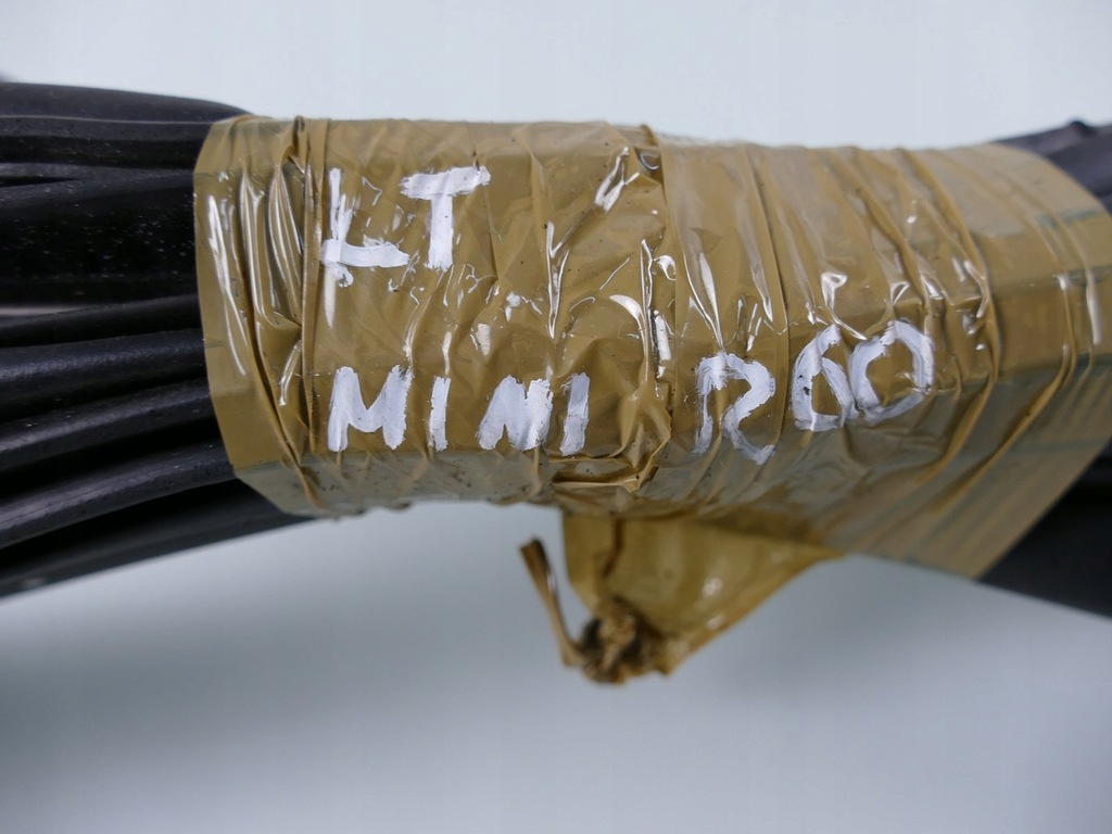 фото №2, Mini countryman s r60 прокладка дверь левый задняя