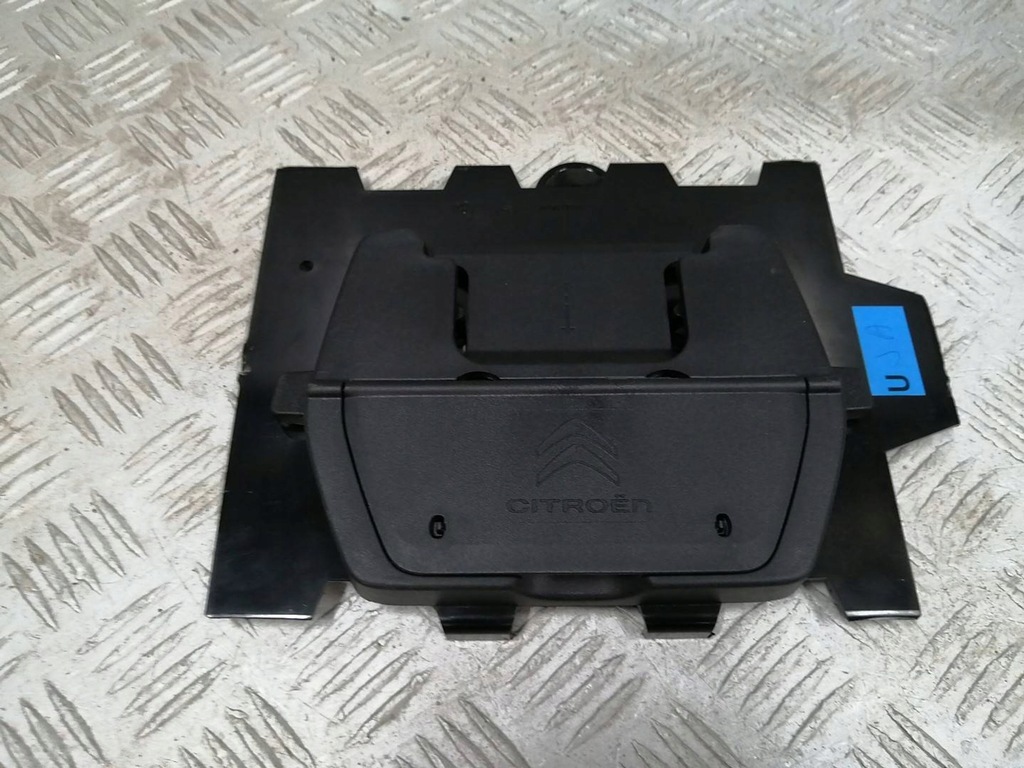 фото №1, Citroen c4 iii e-c4 кронштейн планшета