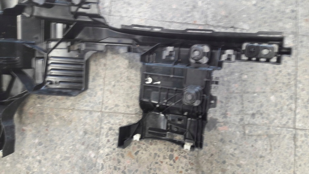 7389358 направляющая бампер правый задняя mini countryman f60 Цена