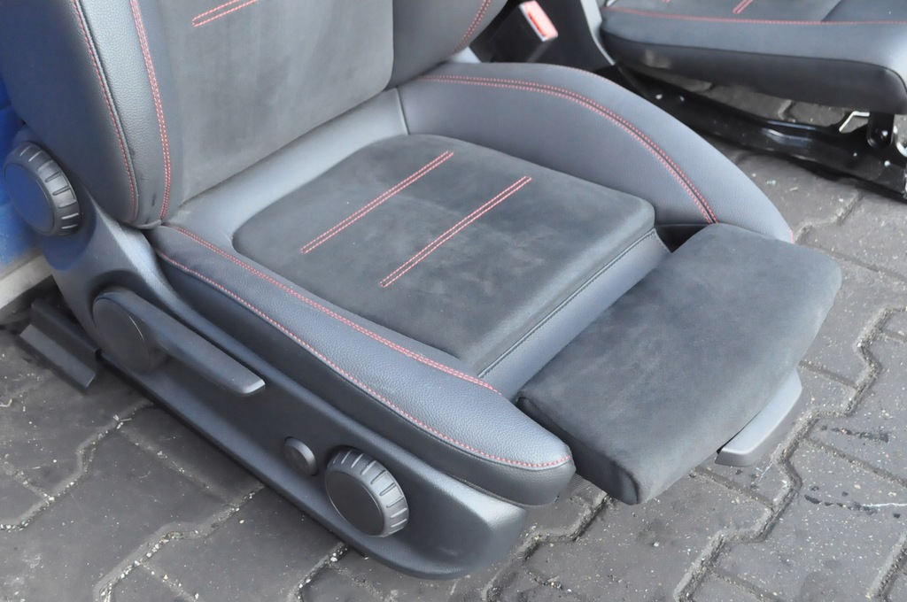 фото №12, Mercedes eqb x243 перехідник салону сидіння заднє сидіння сидіння обшивки