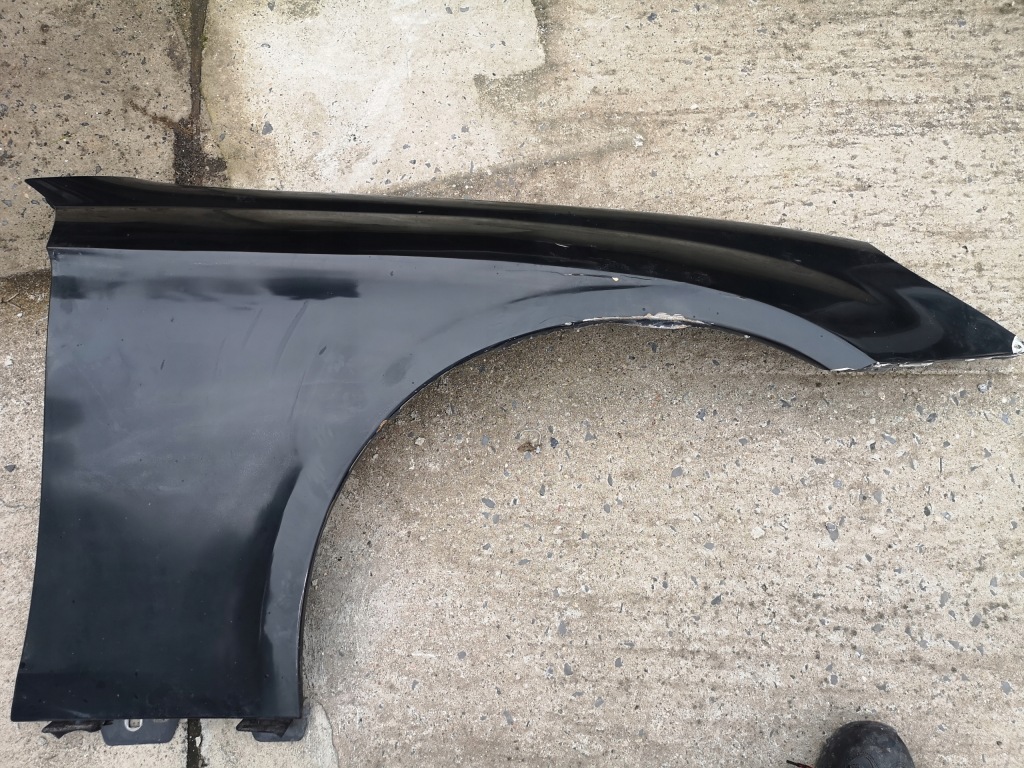 фото №1, Крыло правый mercedes cls w219