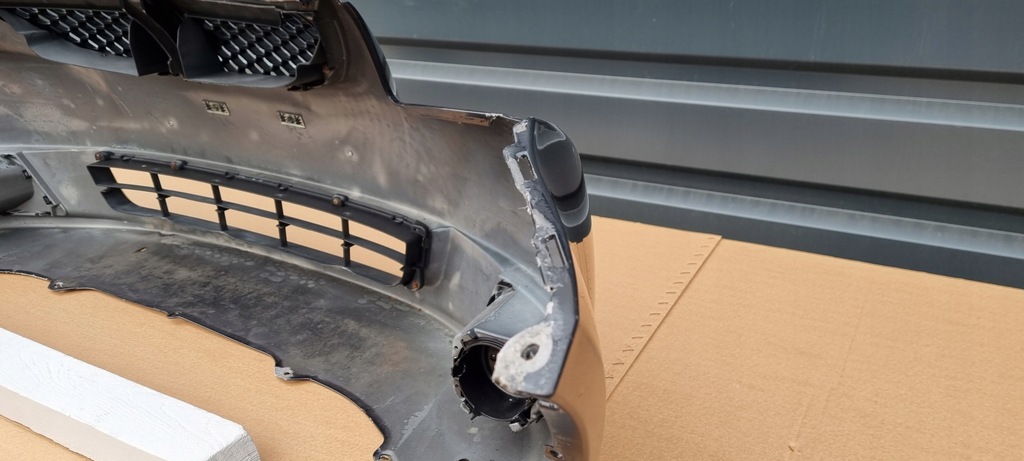 фото №11, Suzuki sx4 sedan бампер перед оригинал c114