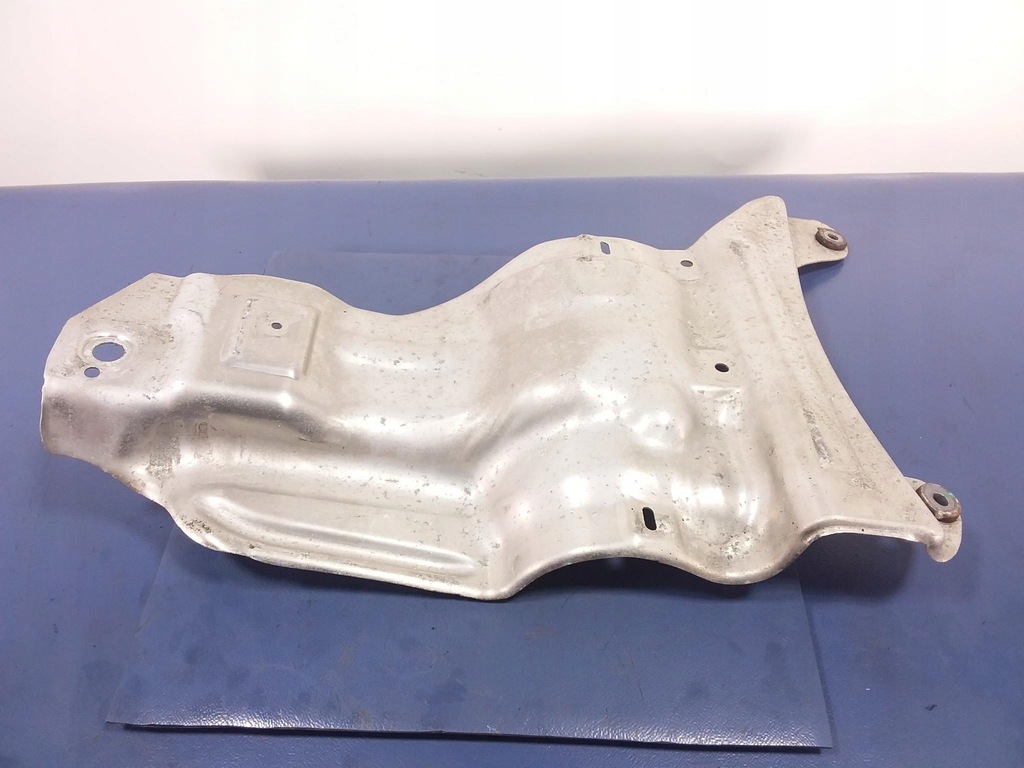 фото №4, A7 защита бака топлива 4g0201781c