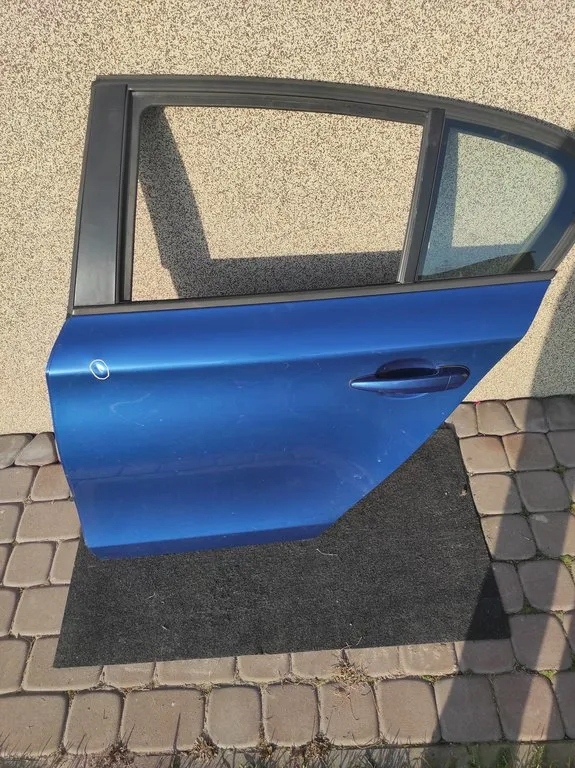 фото №1, Bmw 1 e81 e87 2008 двері лівий задня