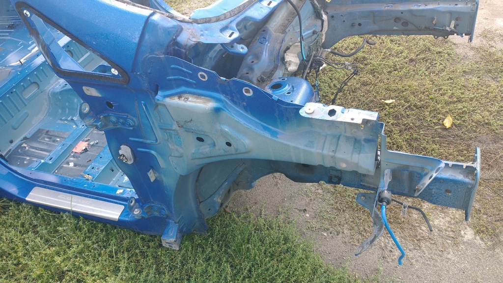 фото №1, Ford ecosport четверть правая передняя блок двигателя