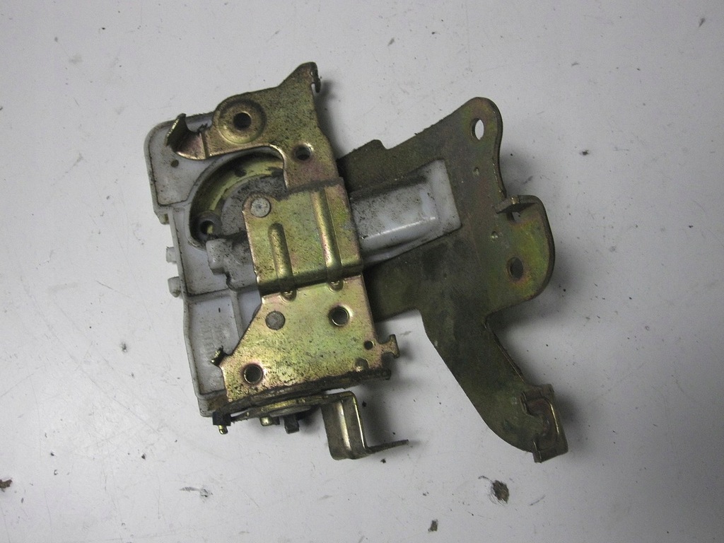 фото №6, Замок дверь задний правый mazda mpv 2000r