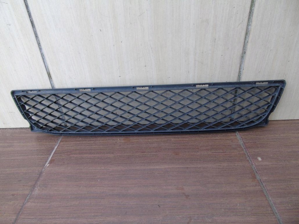 фото №1, Решётка бампера перед середина smart fortwo 07-14