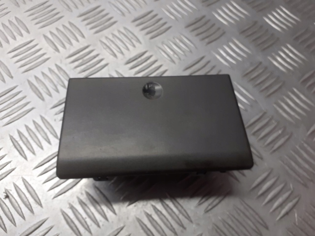 фото №1, Пепельница opel vectra c 1.9 cdti 9181518