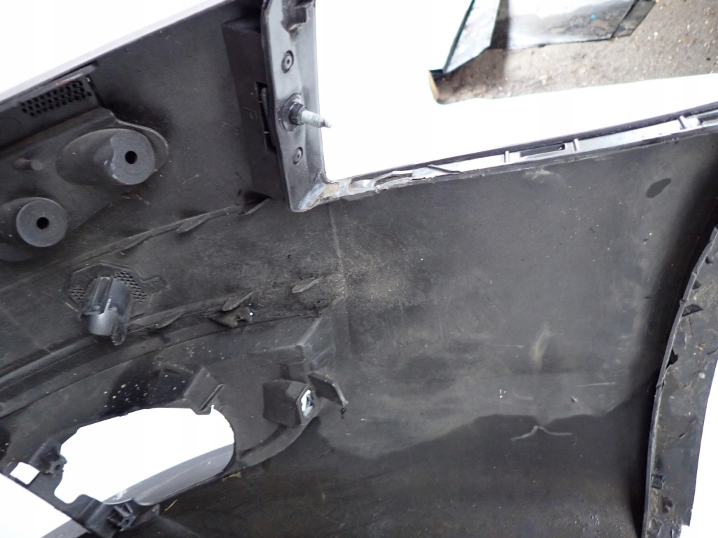 Audi a6 c6 4f 04-08 бампер перед передний spr pdc 4f0807437e в Украине