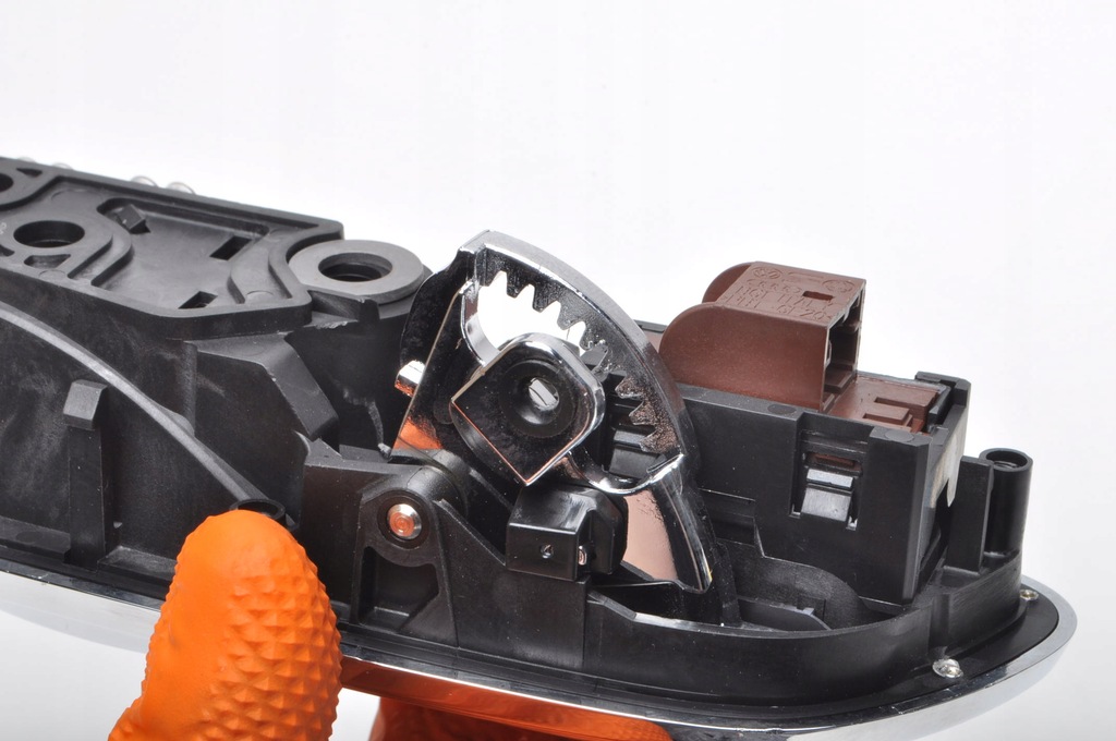 фото №9, Bentley bentayga ручка внутренняя левый перед 36a837019a