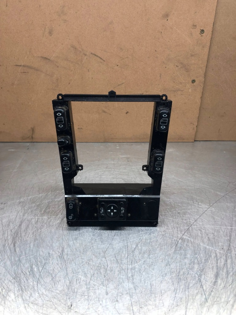 фото №1, Mercedes-benz ml w163 2001 кнопки вікон