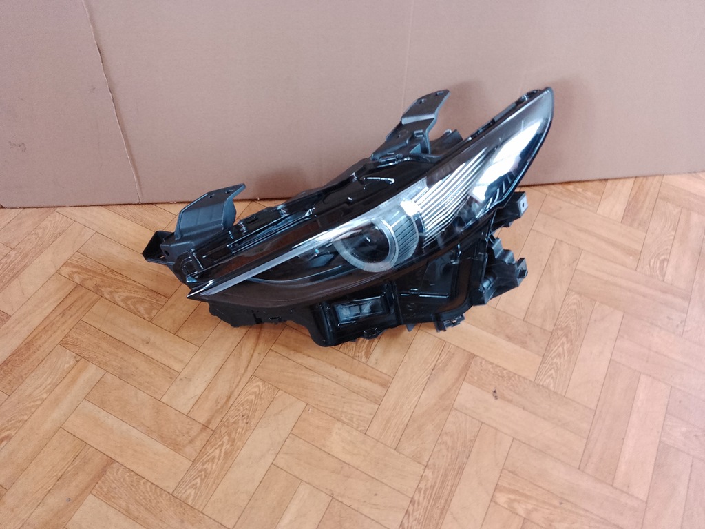 фото №1, Mazda 3 bp 2022-2024 лампа передняя левая