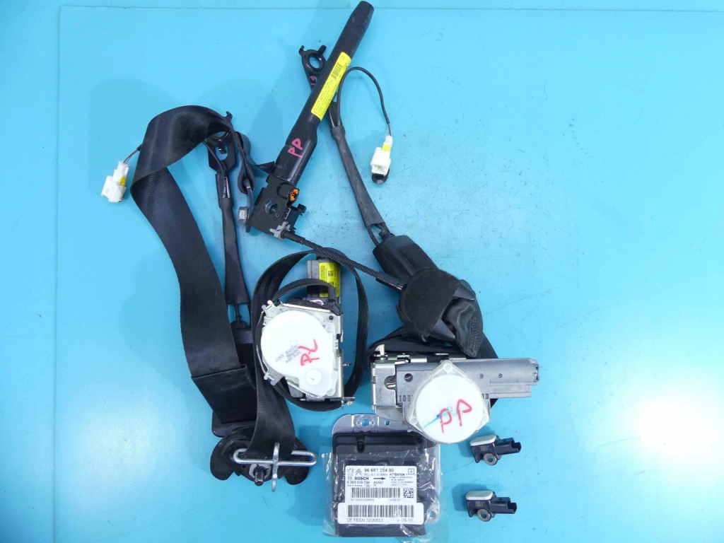 фото №16, Приборная панель приборная peugeot 3008 i 09- ремни подушка безопасности