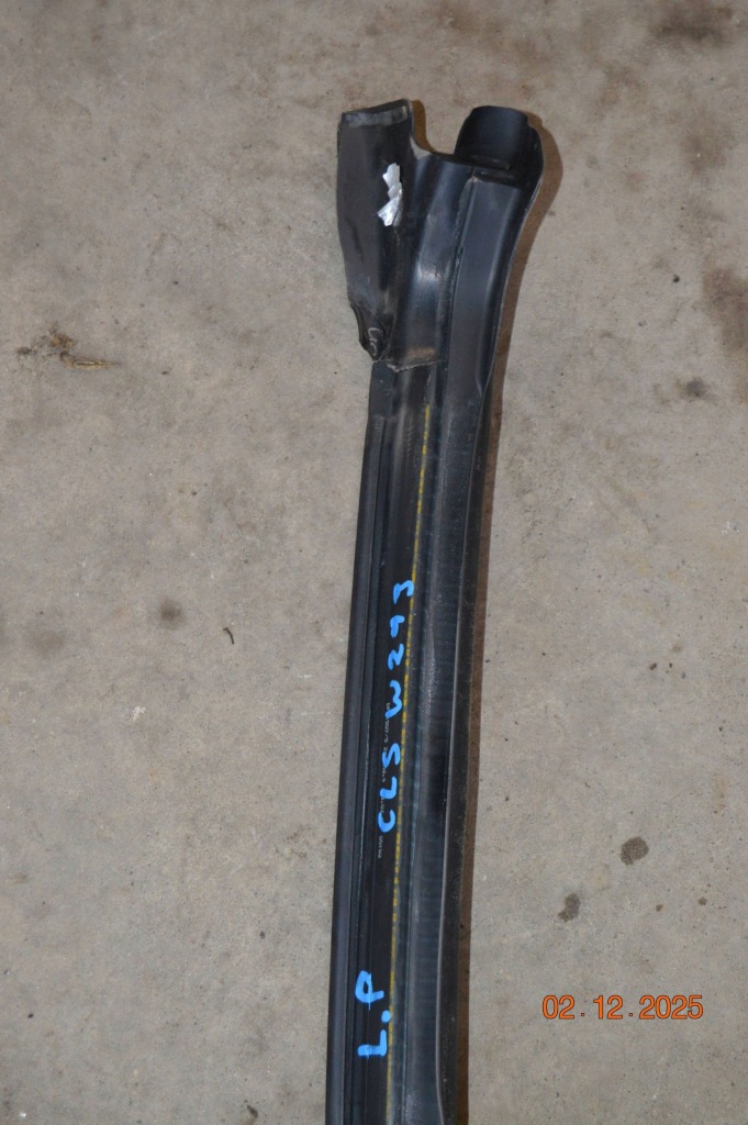 Прокладка двері передніх перед права mercedes-benz cls c219 a2197200254 Доставка