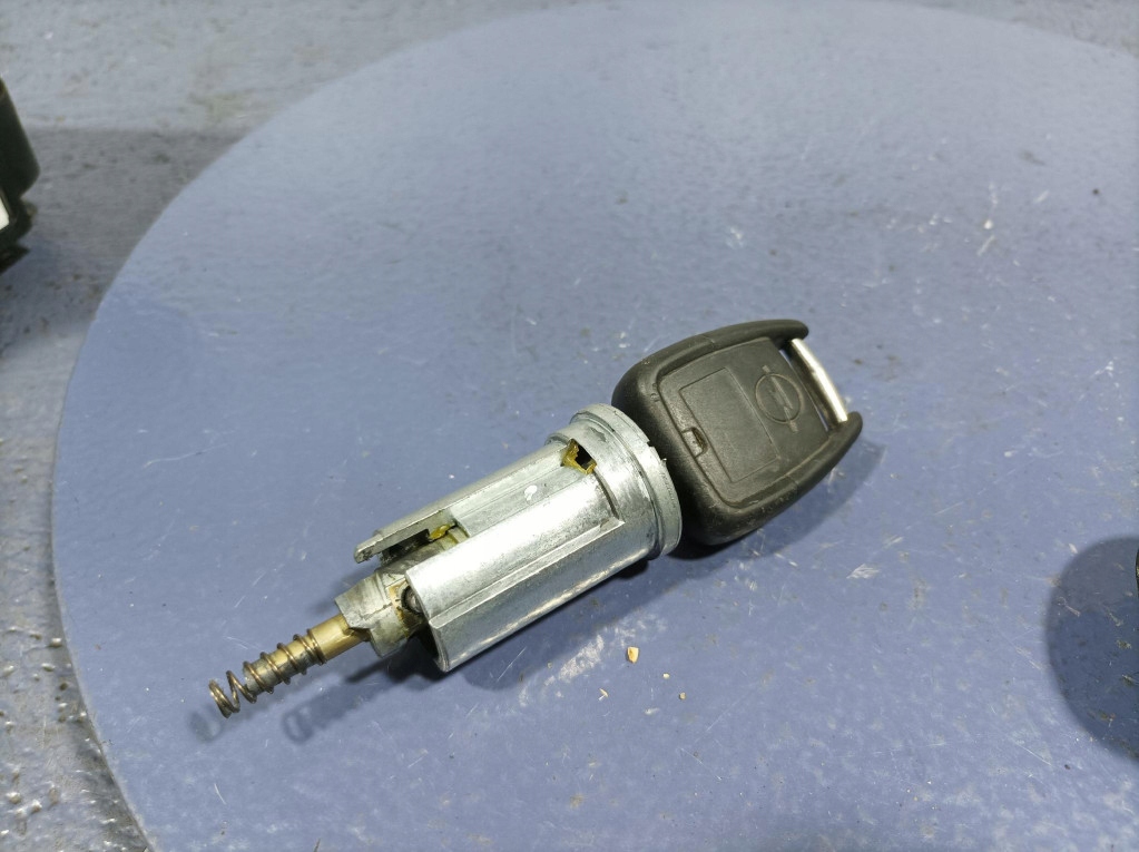 фото №6, Opel zafira a lift 1.8b 125 km z18xe блок управления набор стартовый 55351752