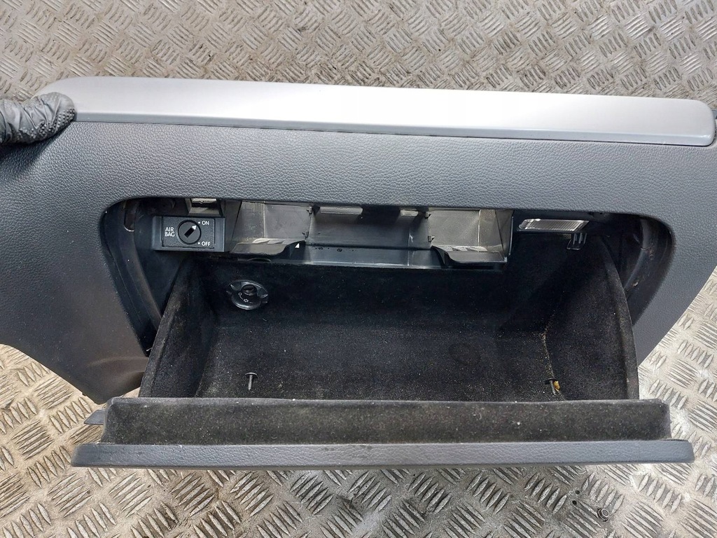фото №8, Бардачок пасажира volkswagen golf vi 1k1857290 1k1857097ca 1k0919237d