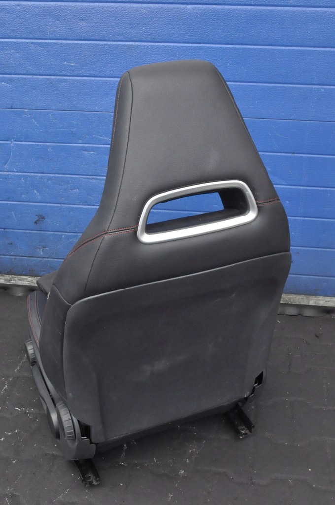 фото №14, Mercedes w117 сидіння заднє сидіння обшивки шкіра