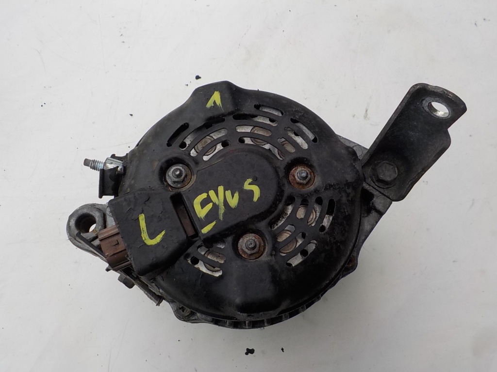 Lexus gs300 3 07r 3.0 v6 генератор 27060-31051 Зі Шроту