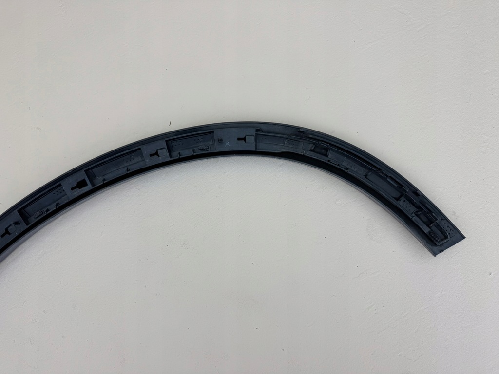 фото №13, Volvo xc90 2 ii 14r- молдинг накладка крыла правый задняя 31378165