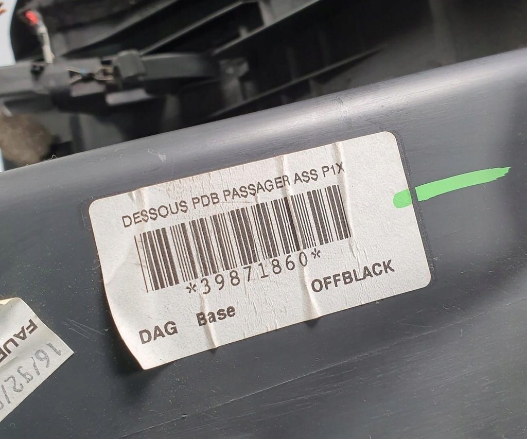 фото №6, Бардачок пасажира volvo c70 ii 39871860 europa