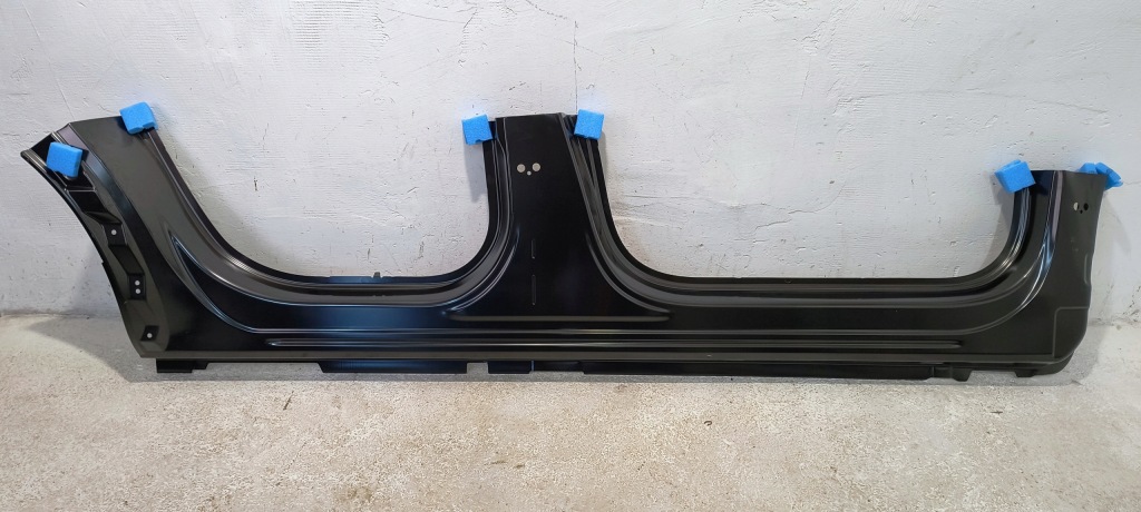 фото №1, Порог блок двигателя обшивка правый peugeot 3008 5008 ii