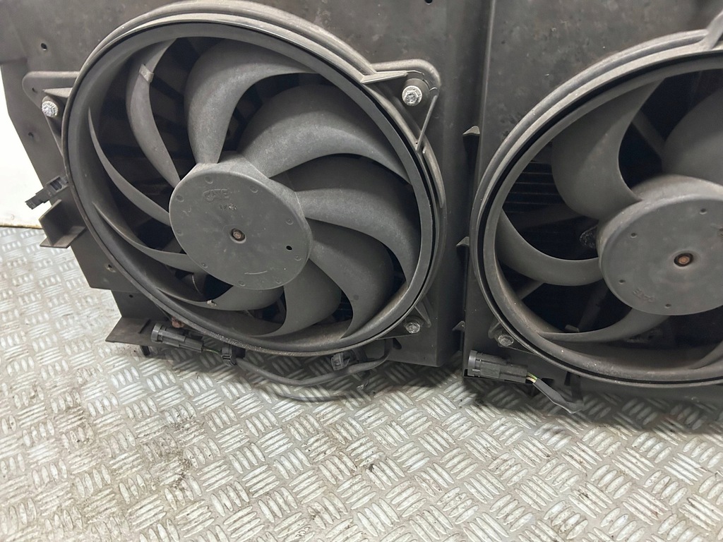 фото №5, Pas передний радиатор комплект lancia phedra c8 ulysse peugeot 807 2.2