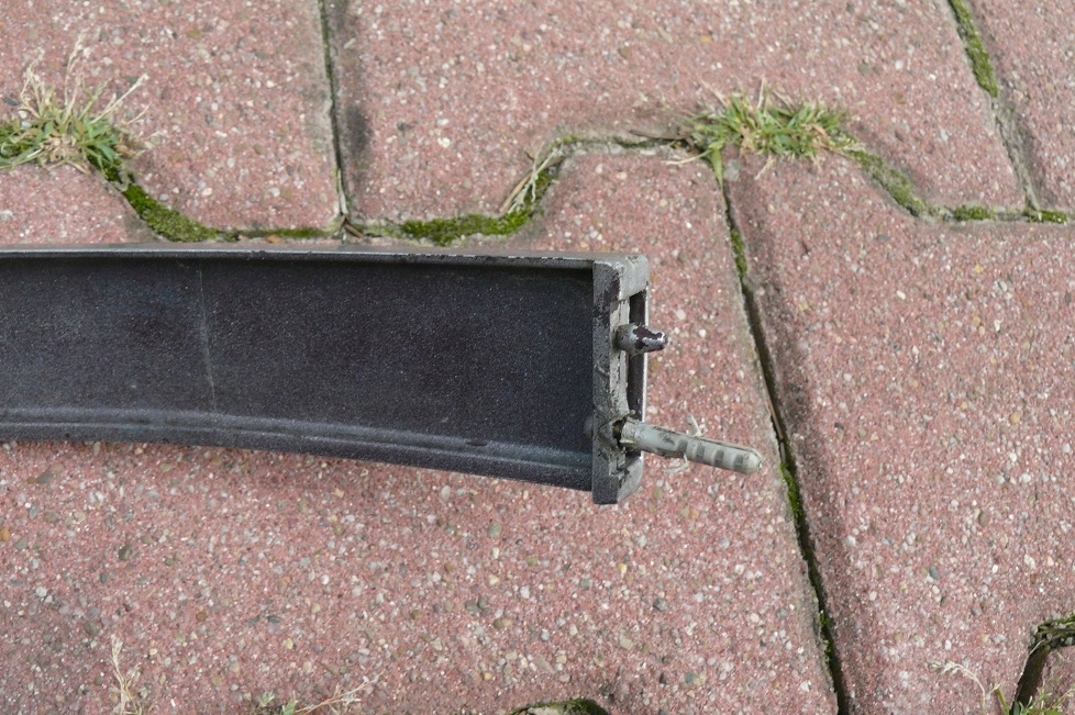 фото №9, Молдинг pod фара левая левый перед audi a8 d2 94-98r. ly7m 4d0853207c